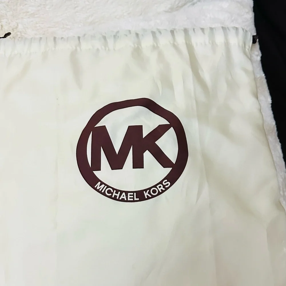 Michael Kors Tan Leather Crossbody Bag - Picture 3 of 9